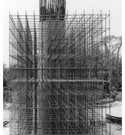 Rectangular precast beams for commercial buildings